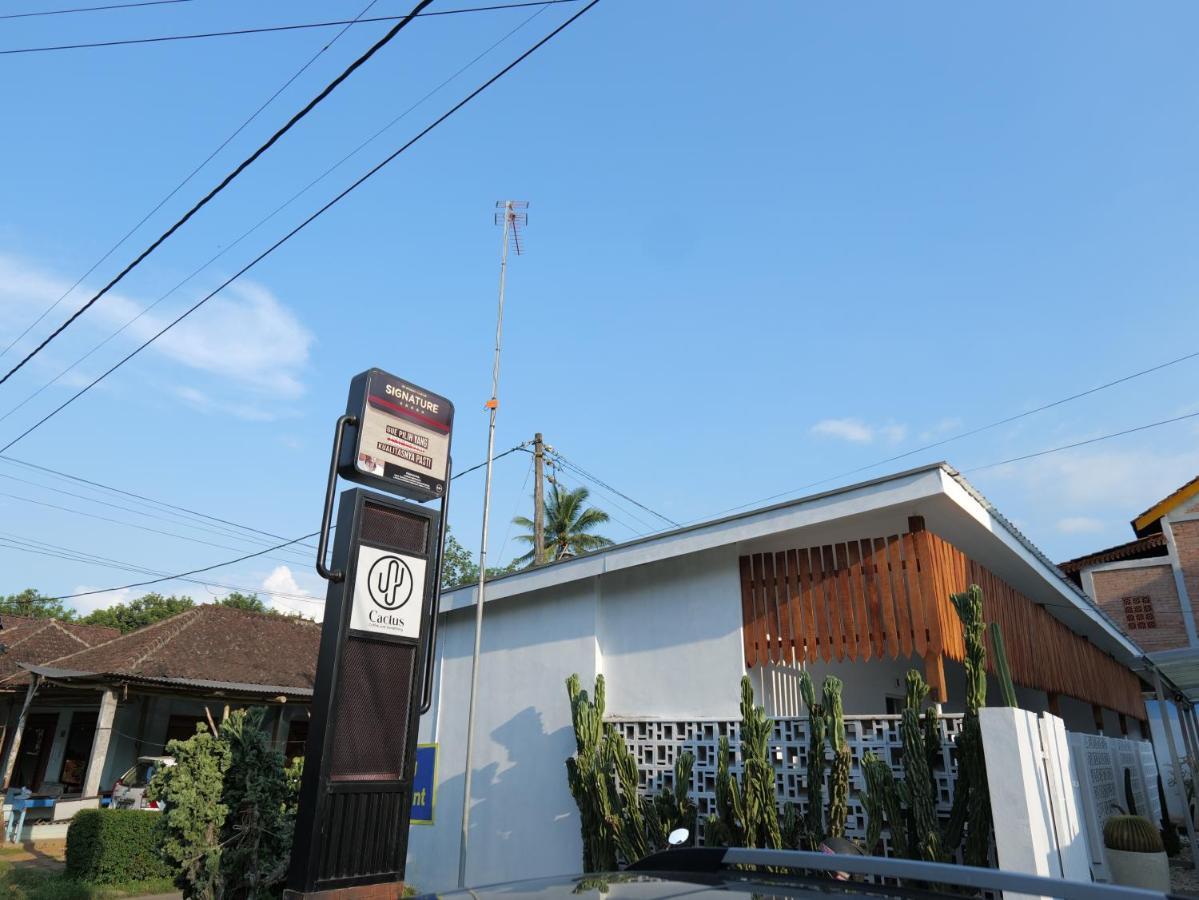 Cactus Guest House Borobudur Magelang Exterior photo